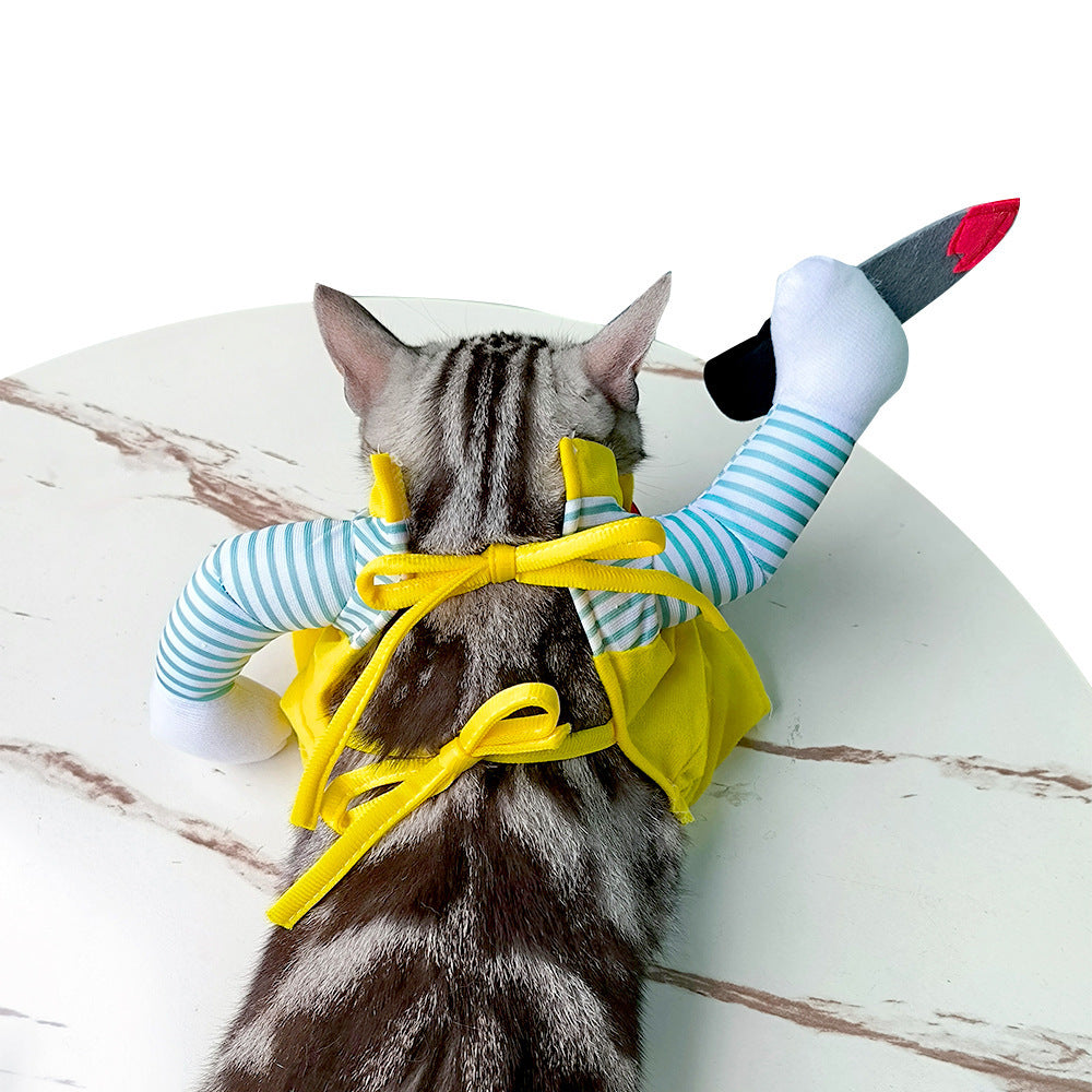 Kreatives Katzenkostüm mit "blutigem Messer"-Effekt: Spaß für Halloween & Partys. Von FurLaati