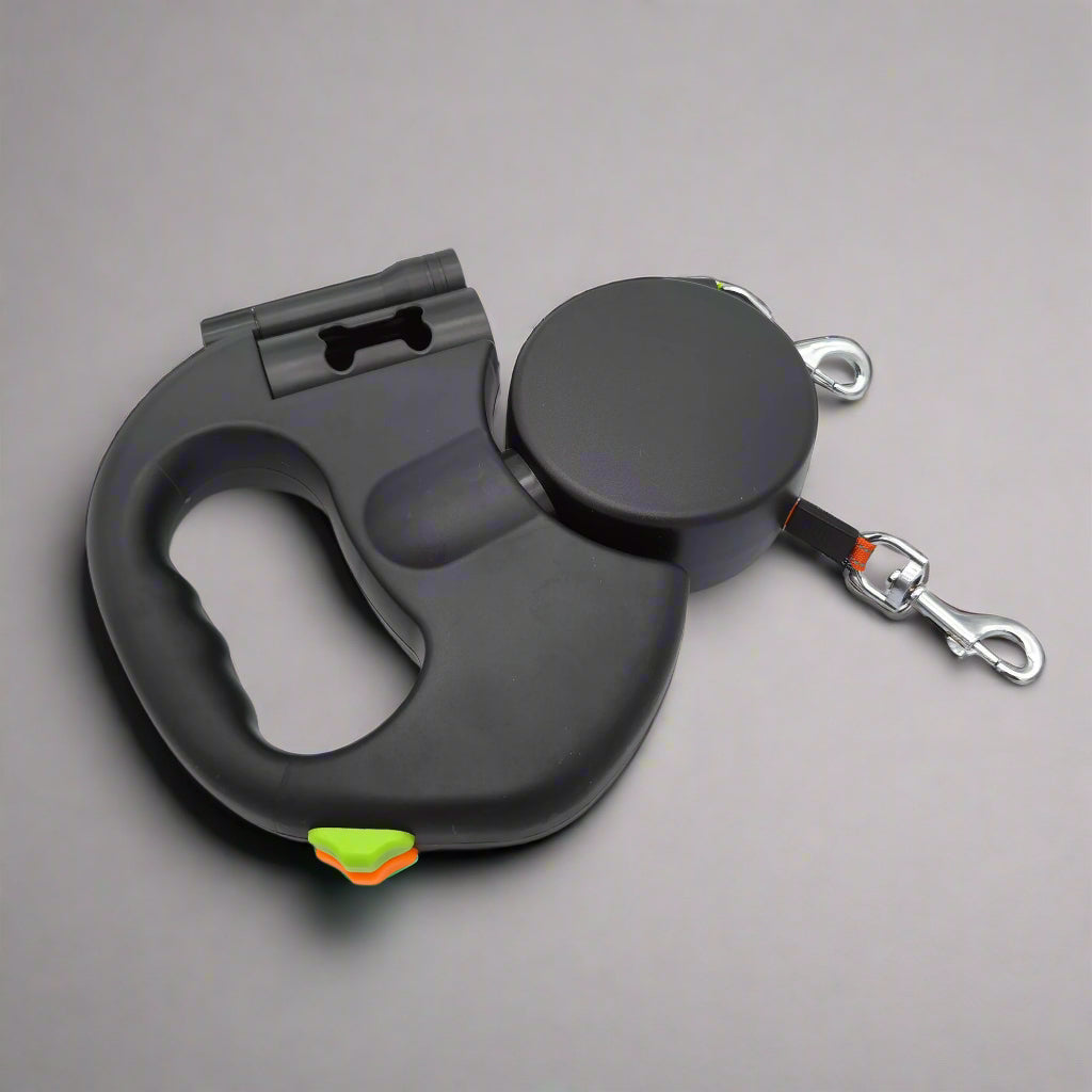 Doppel-Hundeleine mit LED-Licht und Kotbeutelspender von FurLaati