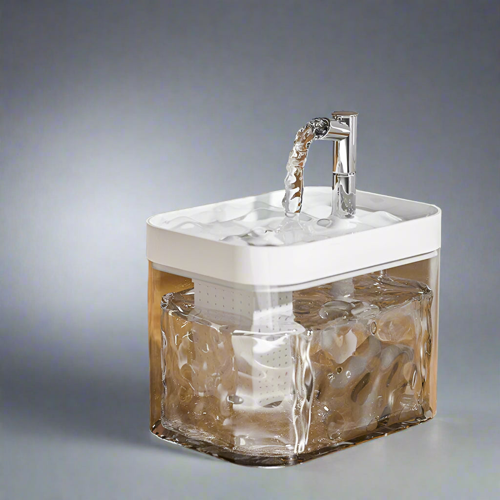 Automatischer Trinkbrunnen für Haustiere