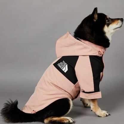 Robuster Hunde- und Katzenmantel: Wind- und Wasserabweisend in Farbenpracht. Von FurLaati