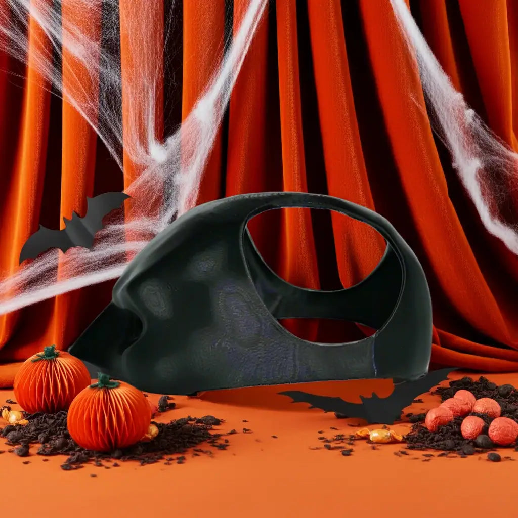 Schwarze Batman Katzenmaske von Von FurLaati 